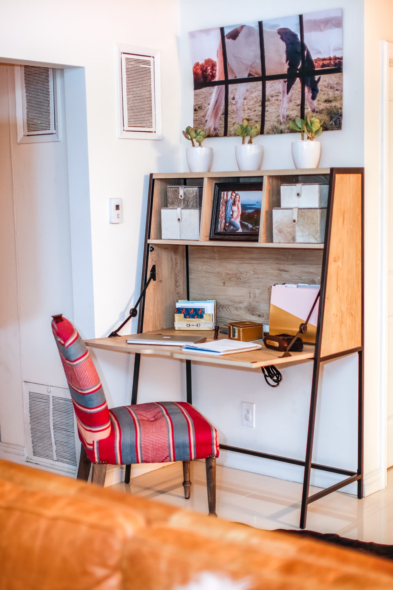 10 Modern Secretary Desks for Small Spaces Apartment Therapy